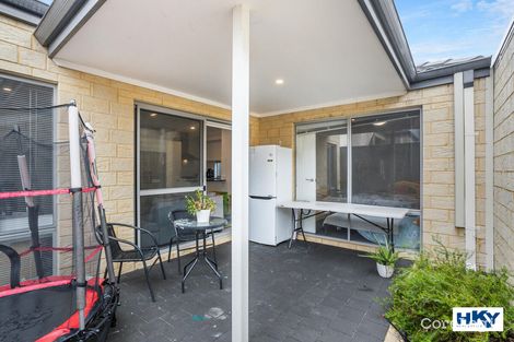 Property photo of 12 Donatti Retreat Caversham WA 6055