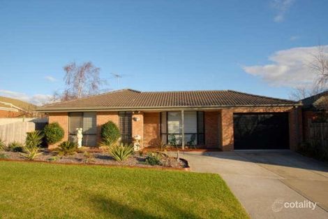 Property photo of 8 Helm Court Carrum Downs VIC 3201