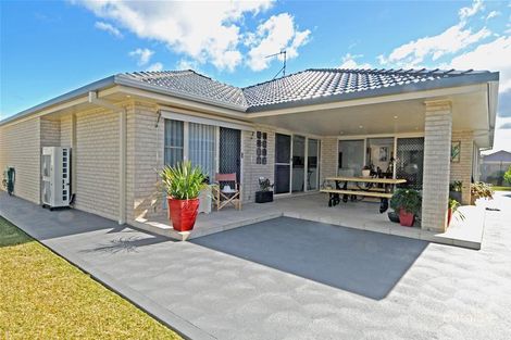 Property photo of 10 Northwind Crescent Bonny Hills NSW 2445