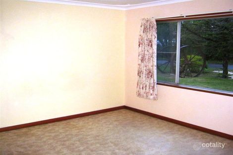 Property photo of 11 Marine Terrace Little Grove WA 6330