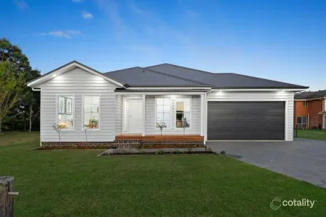 1/3a Stables Pl, Moss Vale, NSW 2577