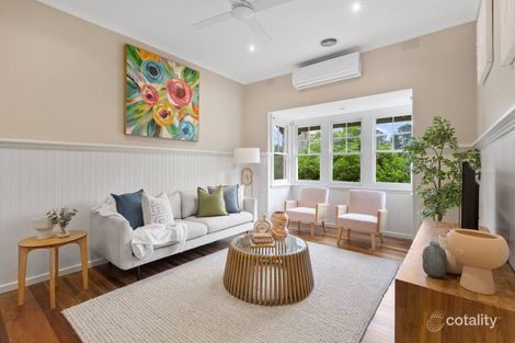 Property photo of 2 Belvedere Drive Montrose VIC 3765