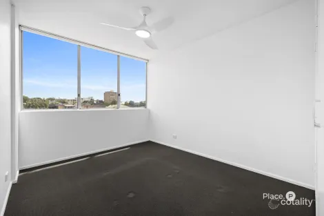 Property photo of 6/102 Oxlade Drive New Farm QLD 4005