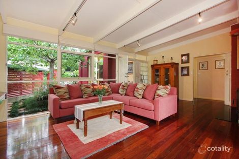 Property photo of 2 Ash Court Donvale VIC 3111