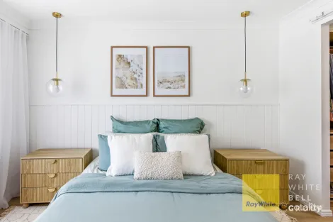 Property photo of 2/9 Beitz Avenue Labrador QLD 4215