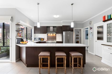 Property photo of 3 Cavalier Drive Berwick VIC 3806