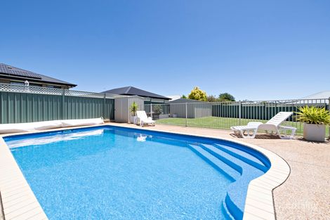 Property photo of 14 Cypress Point Drive Dubbo NSW 2830