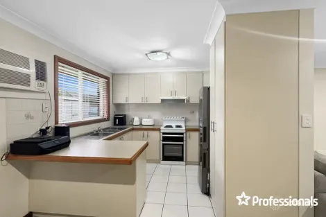 Property photo of 2/2 Doman Street Estella NSW 2650