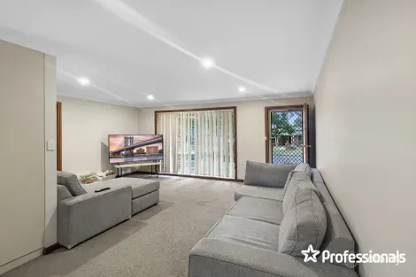 Property photo of 2/2 Doman Street Estella NSW 2650