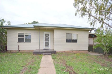 19 Lyall St, Cowra, NSW 2794