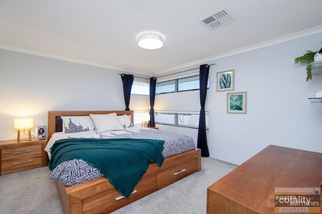 Property photo of 10 Dilabert Lane Wattle Grove WA 6107
