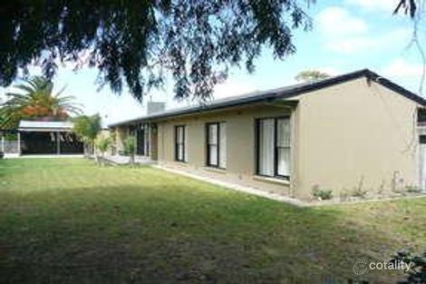 8 Lambert St, Lakes Entrance, VIC 3909