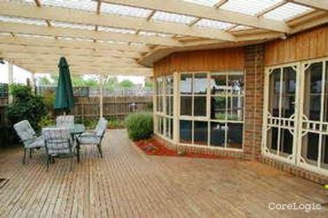 Property photo of 22 Lord Avenue Dingley Village VIC 3172