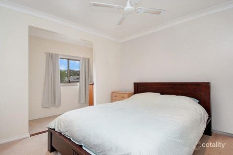 Property photo of 6 Dulwich Road Springfield NSW 2250