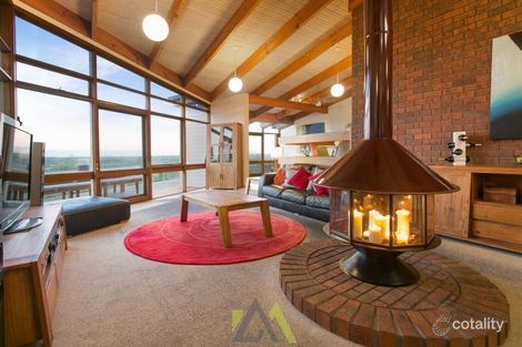 Property photo of 8 Kristen Close Frankston South VIC 3199