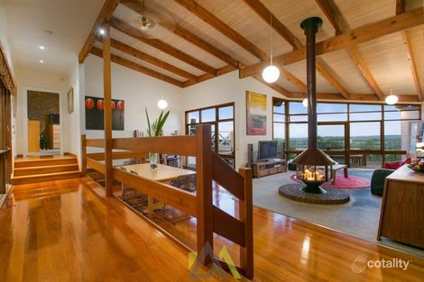 Property photo of 8 Kristen Close Frankston South VIC 3199