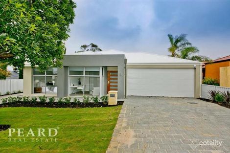 14a Albemarle St, Scarborough, WA 6019