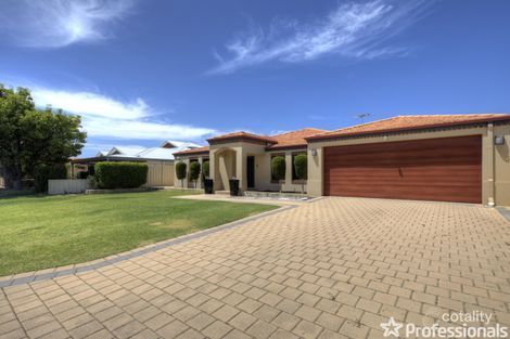 Property photo of 7 Limerick Loop Wattle Grove WA 6107