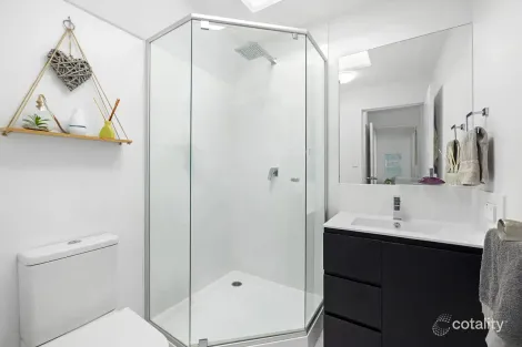 Property photo of 15/41 Canberra Terrace Caloundra QLD 4551