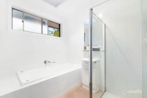 Property photo of 353 Scoresby Road Ferntree Gully VIC 3156