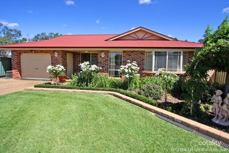 3 Honeysuckle Pl, Lake Albert, NSW 2650