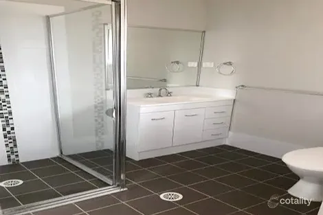 Property photo of 34 Sapphire Drive Rutherford NSW 2320