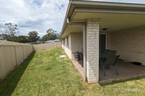 Property photo of 34 Sapphire Drive Rutherford NSW 2320