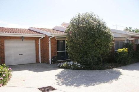 2/60 Leila St, Deer Park, VIC 3023