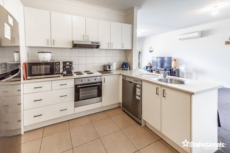 Property photo of 27/9 Petrea Place Harkness VIC 3337