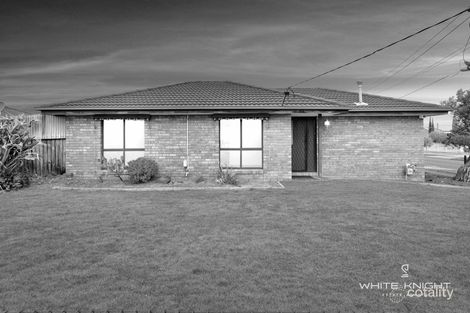 Property photo of 1/23 Paraburdoo Lane Kings Park VIC 3021