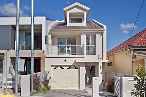Property photo of 41 Universal Street Eastlakes NSW 2018
