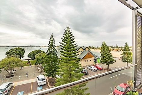 23-25 Casuarina Dr, Bunbury, WA 6230