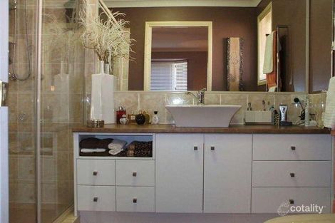 Property photo of 9 Winnecke Close Forest Lake QLD 4078
