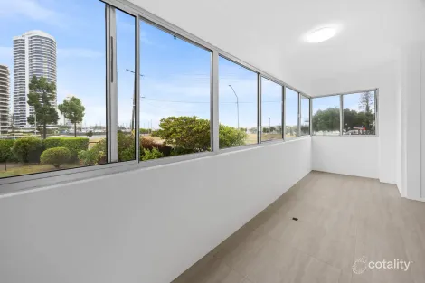 Property photo of 1/554 Marine Parade Biggera Waters QLD 4216