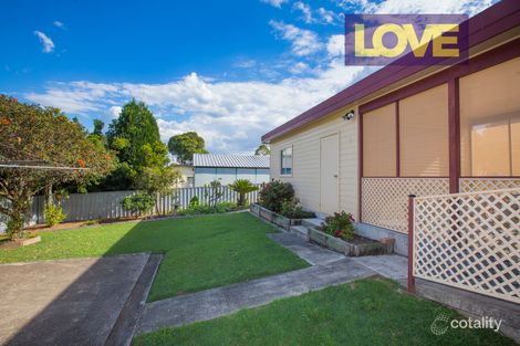 Property photo of 4 Crisp Avenue Rutherford NSW 2320