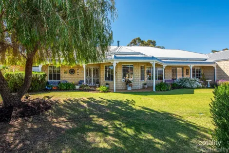 61 Miltona Dr, Secret Harbour, WA 6173