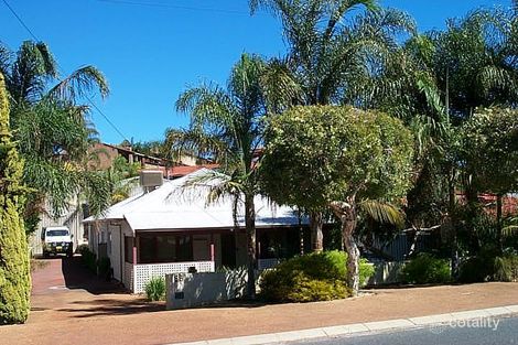 Property photo of 56 Marine Terrace Sorrento WA 6020