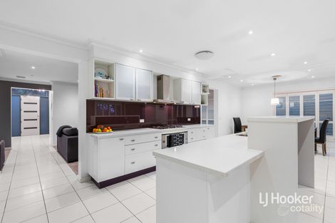 Property photo of 16 Lincolnheath Boulevard Point Cook VIC 3030