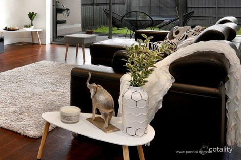 Property photo of 91 Roberts Street Essendon VIC 3040