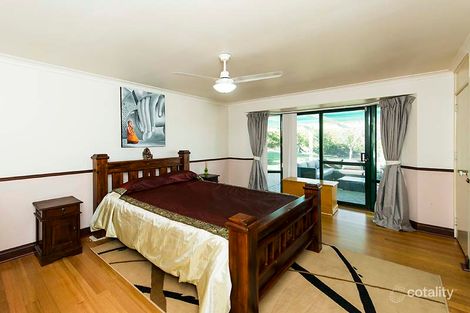 Property photo of 5 Waterside Pass Byford WA 6122