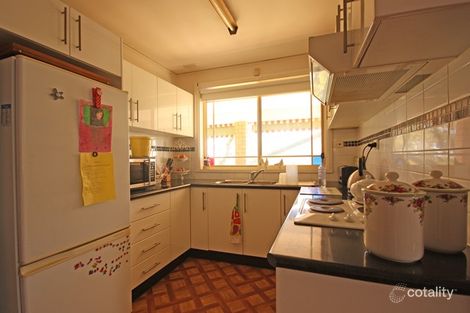 Property photo of 33 Campbellfield Avenue Bradbury NSW 2560