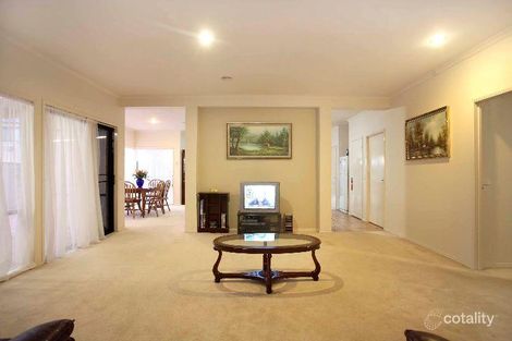 Property photo of 26 Dunkirk Drive Point Cook VIC 3030
