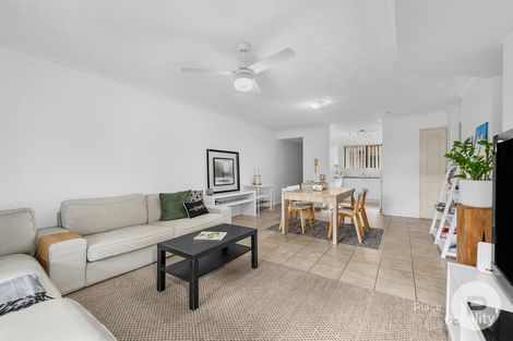 Property photo of 2/22 Noble Street Clayfield QLD 4011