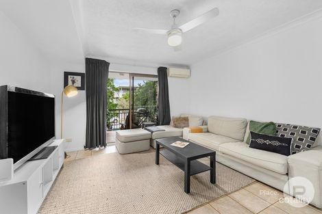 Property photo of 2/22 Noble Street Clayfield QLD 4011