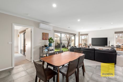 Property photo of 2/4 Settlement Road Belmont VIC 3216