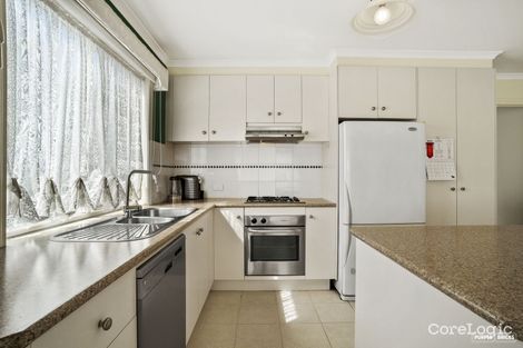 Property photo of 30 Staton Crescent Melton West VIC 3337