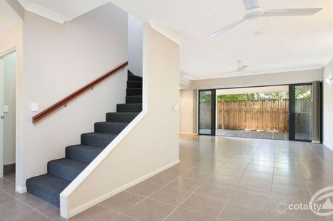 Property photo of 8/1766 Captain Cook Highway Clifton Beach QLD 4879
