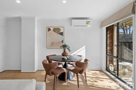 Property photo of 4/30 Lyttleton Crescent Cook ACT 2614