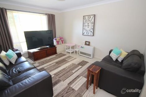 Property photo of 9 Balleroo Crescent Glenfield Park NSW 2650