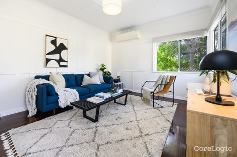 Property photo of 32 Garde Street Stafford QLD 4053